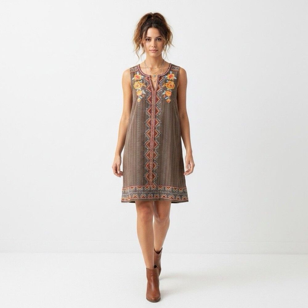 THML Boho Floral Embroidered Shift Dress M Cotton Linen Sleeveless split V Neck